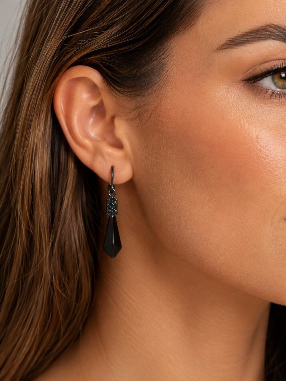 Simply Vera Vera Wang Earrings Arrow Shape Dangle Black Formal Dressy